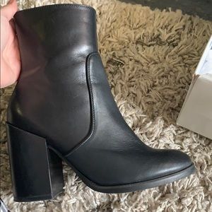 Steve Madden Randolph Booties